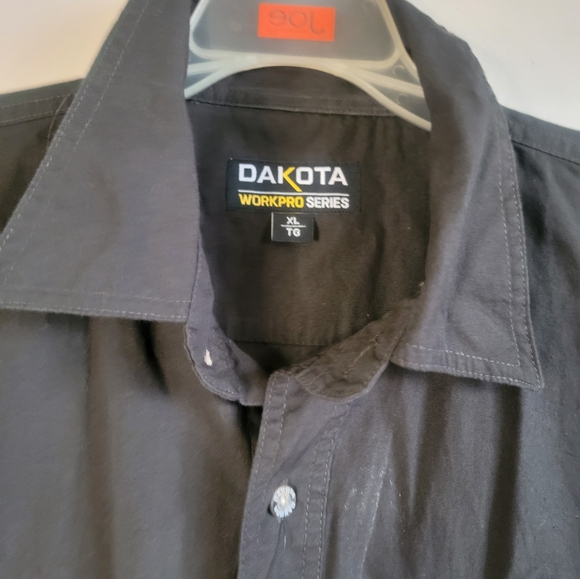 Dakota WorkPro Series Men's Short Sleeve Work Shirts - Picture 2 of 3